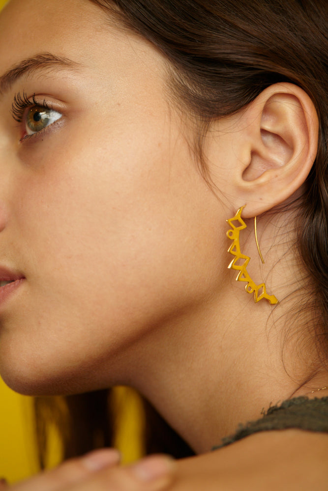 Gold-plated hoop earrings - Gold-coloured - Ladies | H&M IN